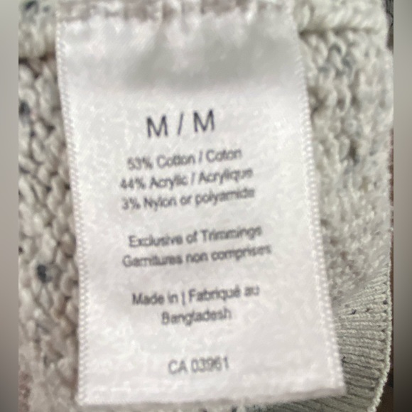 Wind River Women’s Vintage Cream Crew Neck Knit Sweater Size Medium - Picture 6 of 6